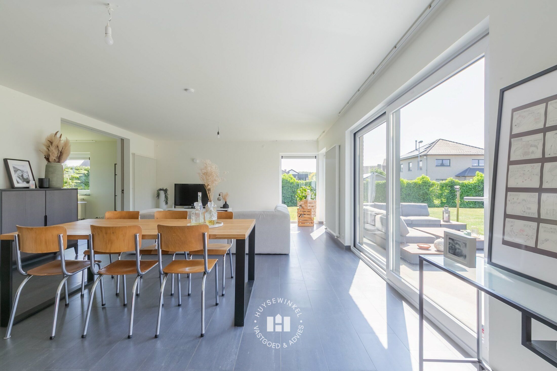Moderne gezinswoning met tuin