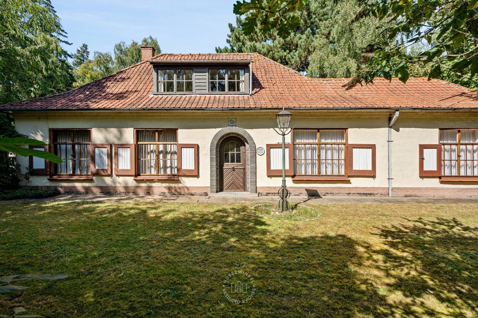 Huysewinkel | Te renoveren woning op toplocatie in Sint-Martens-Latem