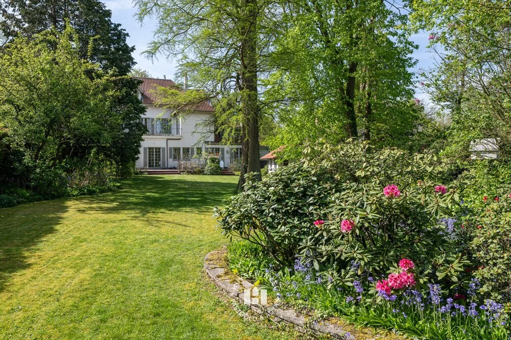Huysewinkel | Uiterst charmante villa met idyllische parktuin