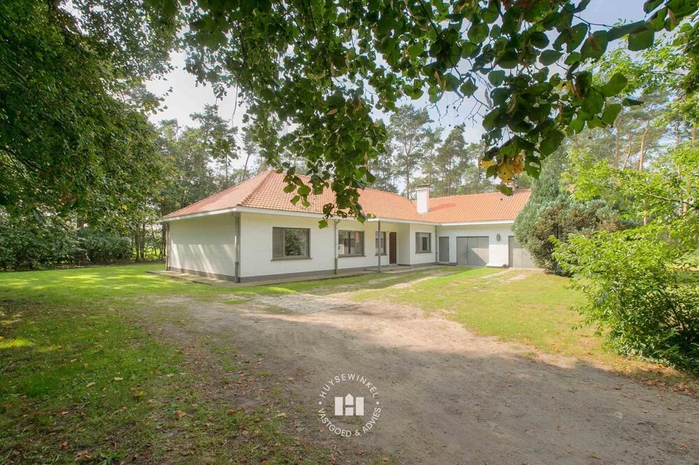 Huysewinkel | Tijdloos landhuis op unieke locatie met vergezichten