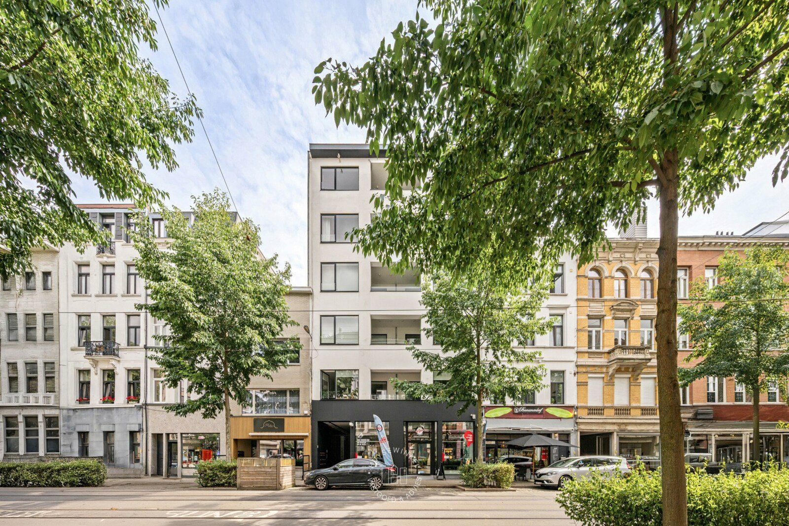 Huysewinkel | Lichtrijk en stijlvol wonen nabij de Marnixplaats