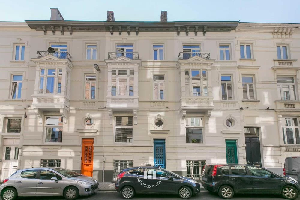 Huysewinkel | Prachtige herenwoning met gezellige buitenruimtes