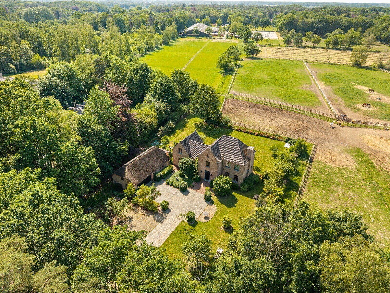 Huysewinkel | Exclusieve villa op absolute toplocatie met vergezicht