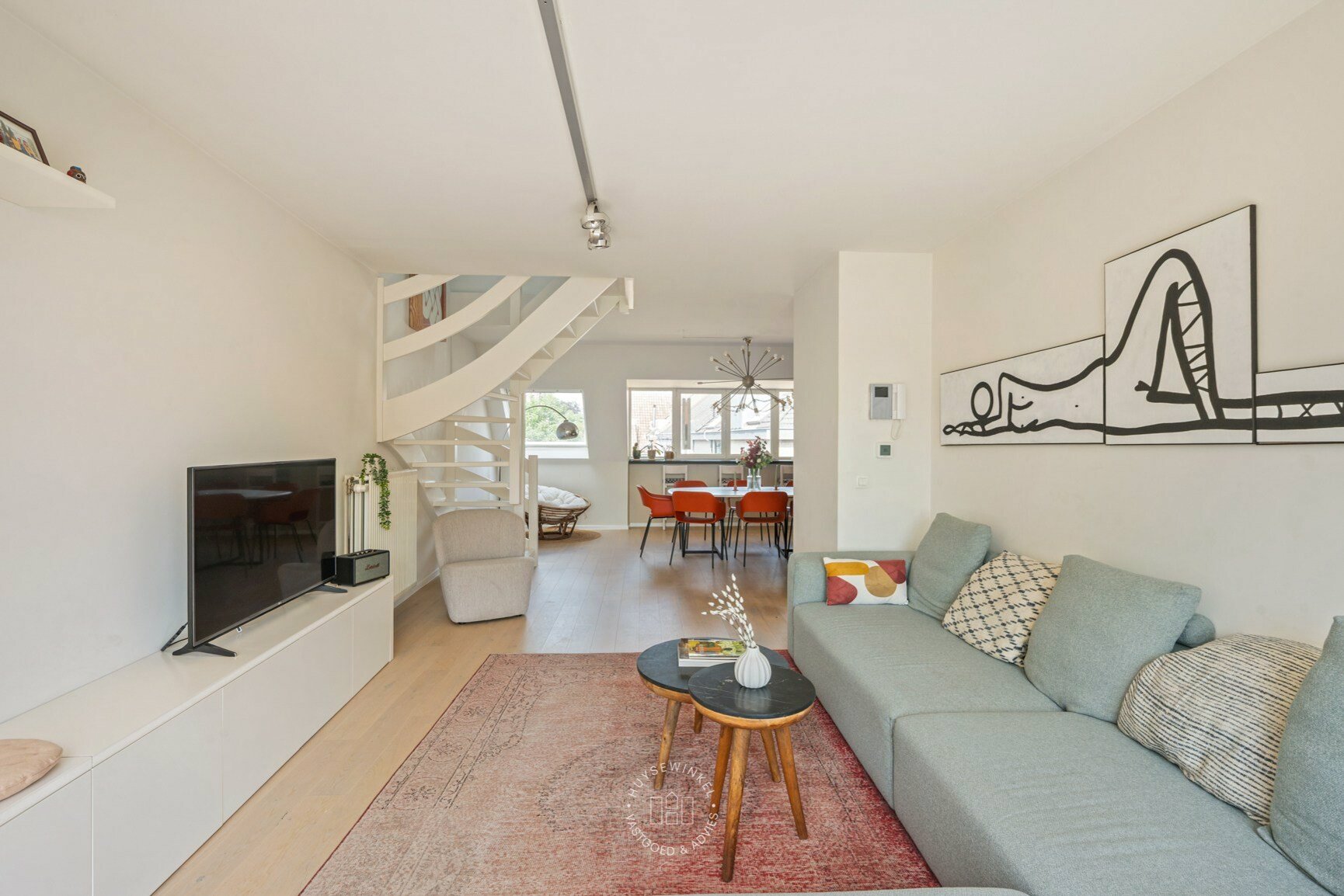 Trendy duplex appartement in hartje Sint- Amandsberg