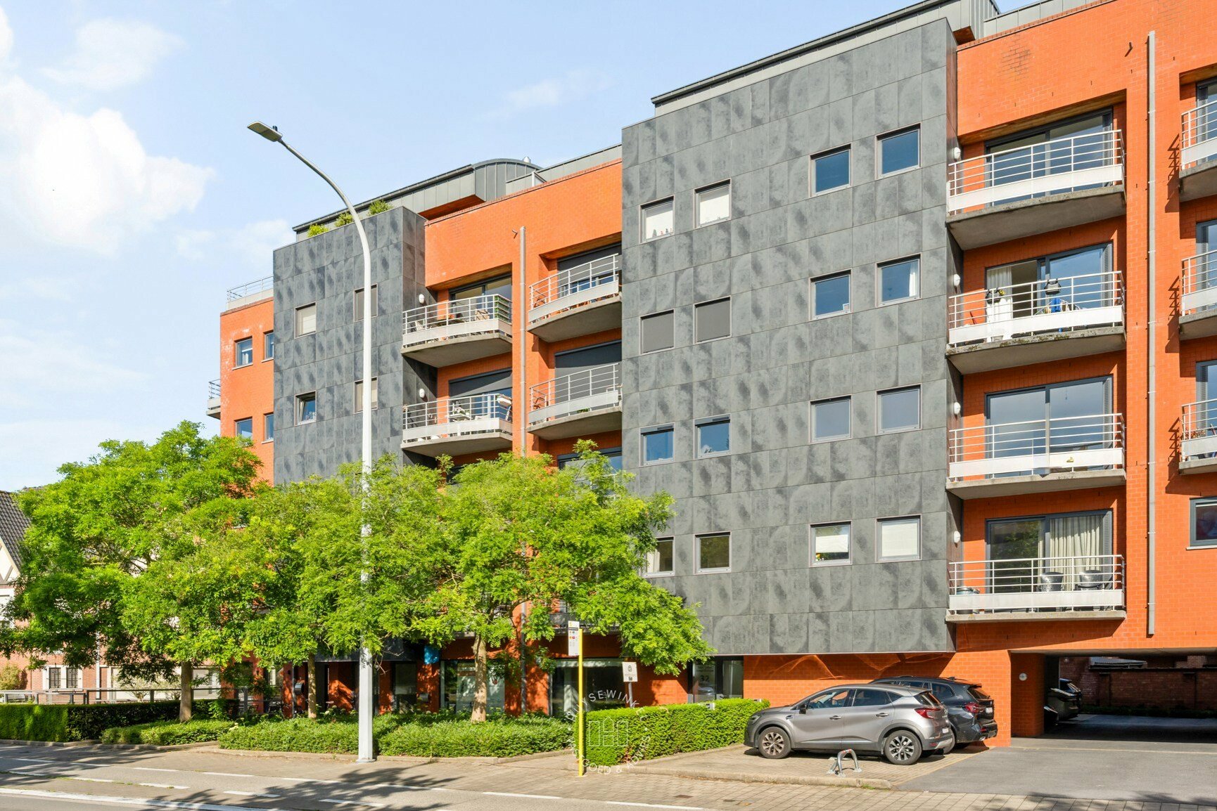 Kantoor met flexibele indeling op strategische locatie in Gent