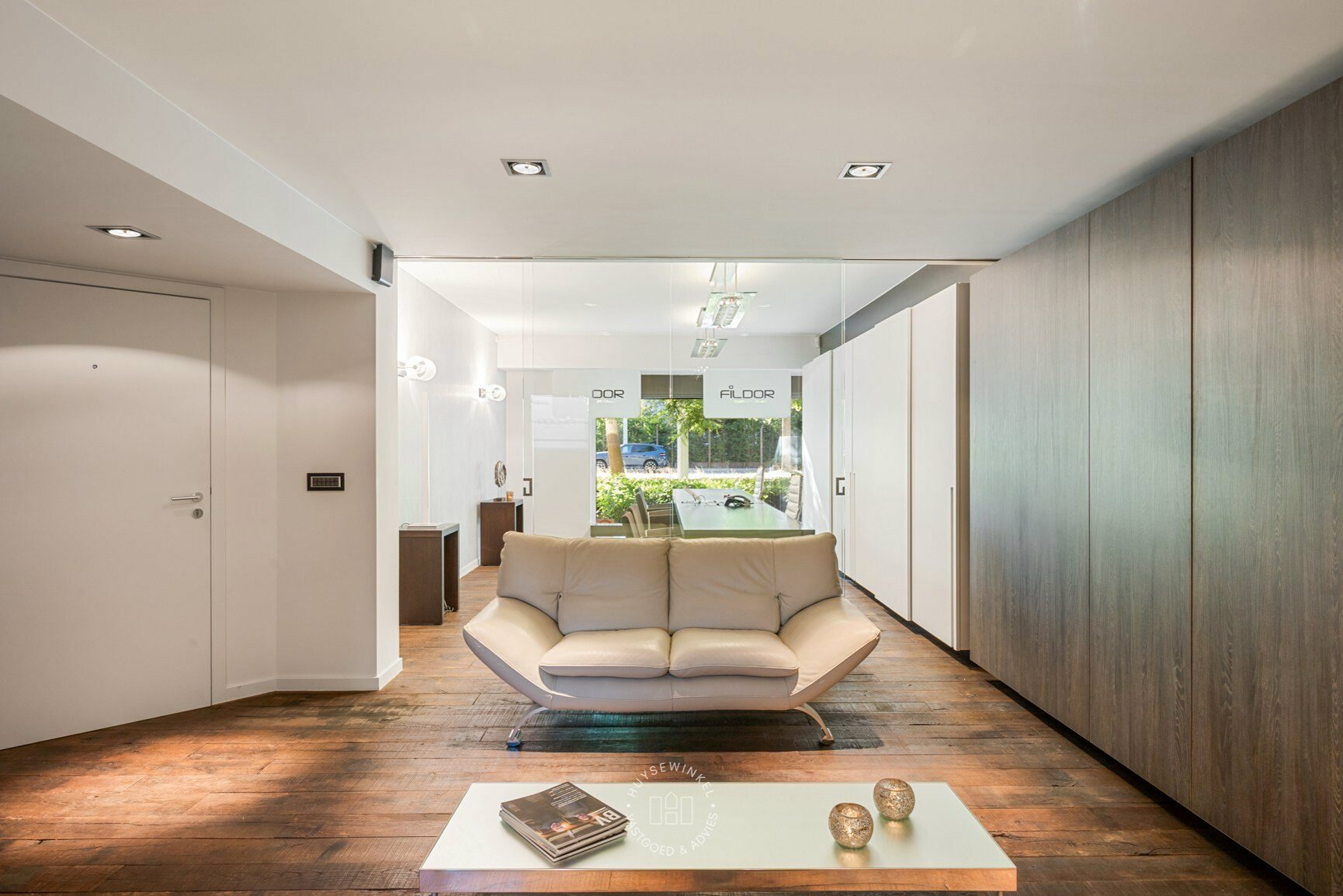 Ingericht kantoor met flexibele indeling op strategische locatie in Gent